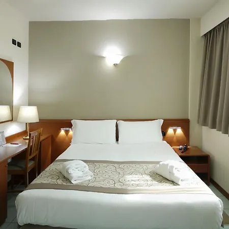 Hotel Ala 3*