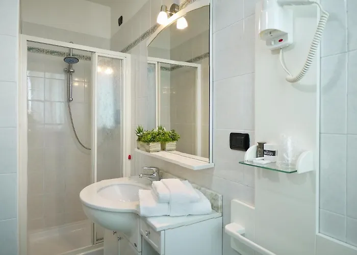 Ala Ξενοδοχείο 3*