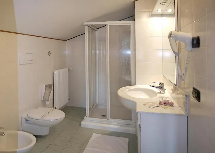 Ala Ξενοδοχείο 3*